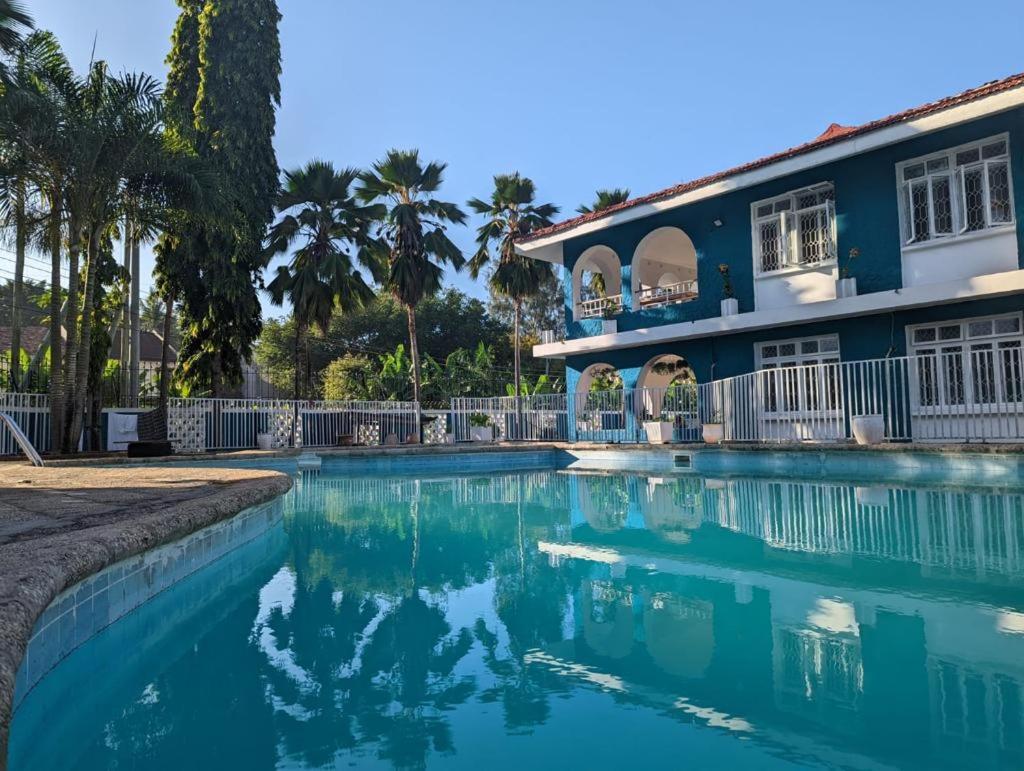 Gallivanters Dar es Salaam